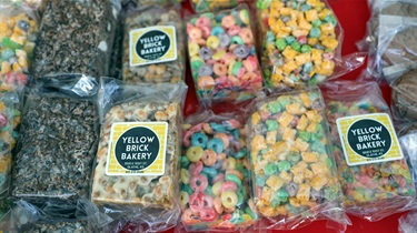 Assorted cereal bars